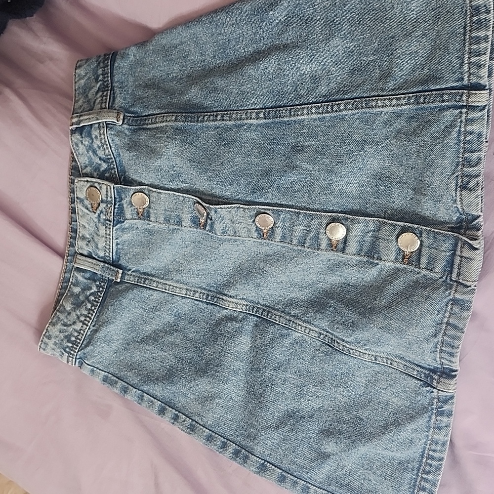 Denim skirt